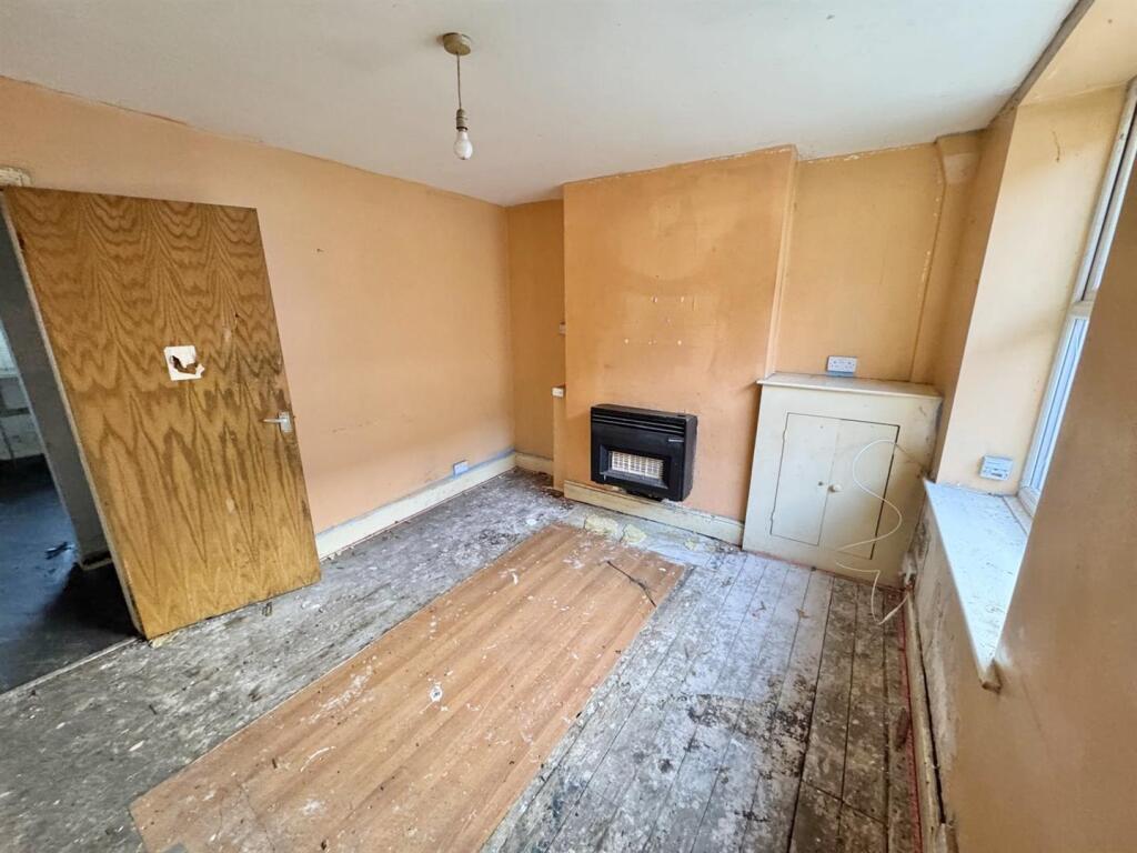 Chatsworth Street, Sutton-In-Ashfield photo 2