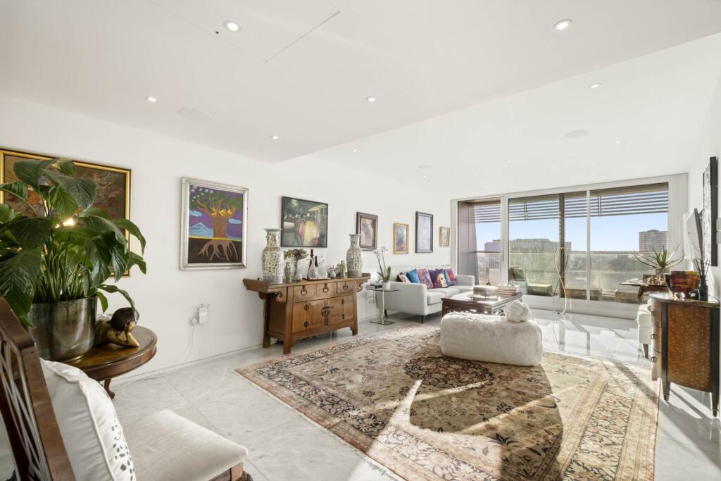 Main image of property: Albion Riverside, SW11