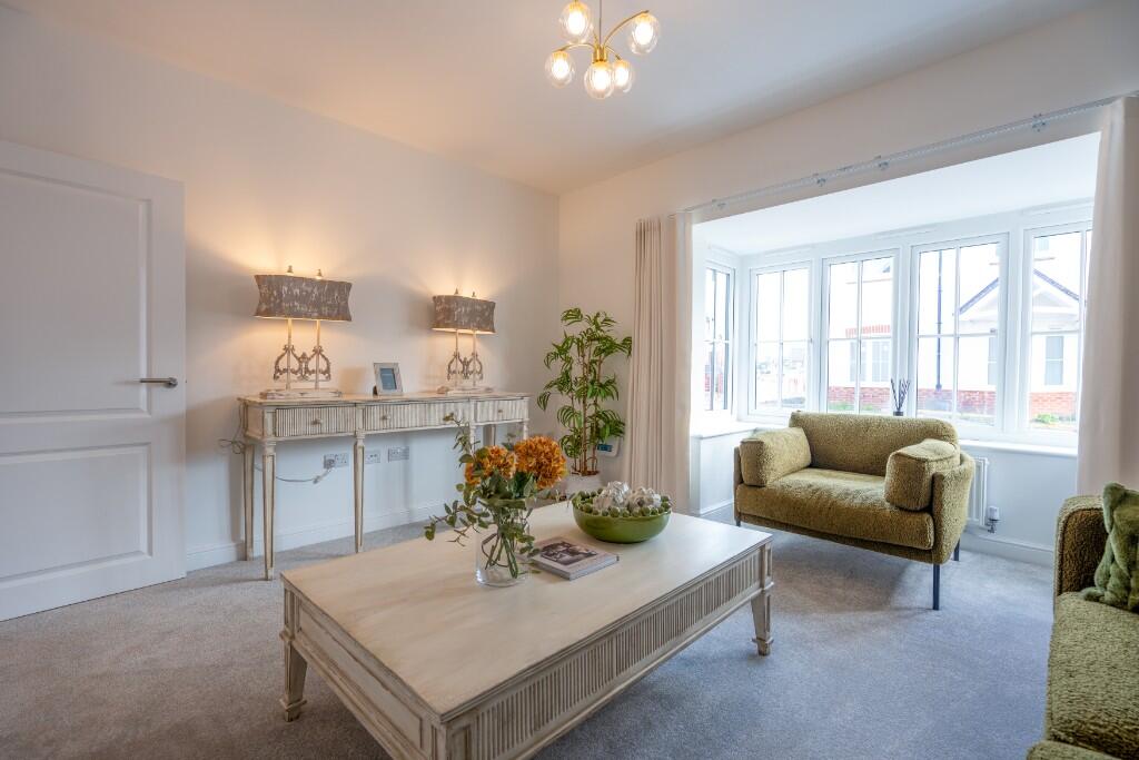 House in Wirral, Liverpool City Region - View 5