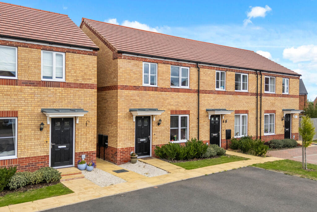 Gauntlet Way, Southam, Southam