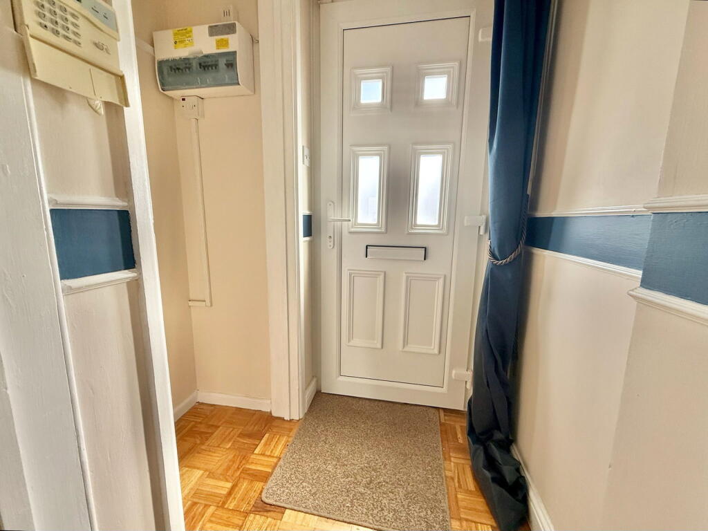 House in Dudley, West Midlands - View 2