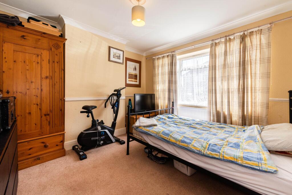 Rushington, Totton, Southampton photo 4