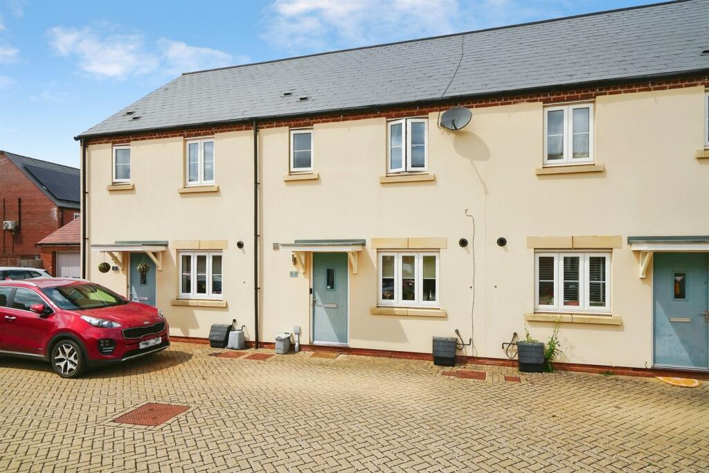 Main image of property: Stratford Way, Bicester