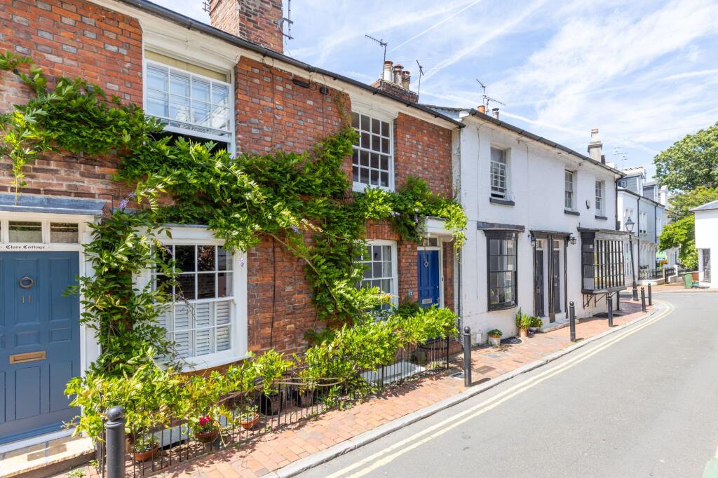 2-bed terraced on Berkeley Road, Tunbridge Wells, TN1, £615,000