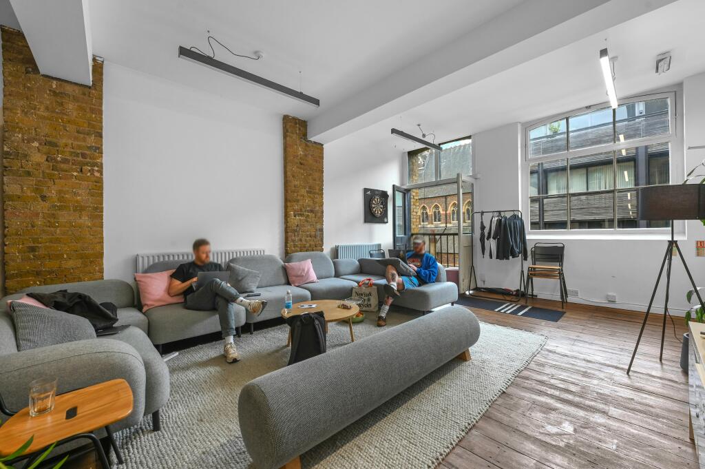 OLBC71LeonardStreet6.JPG