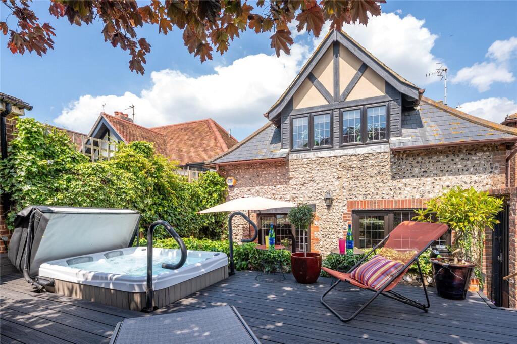 Main image of property: Bannings Vale, Saltdean, Brighton, East Sussex, BN2