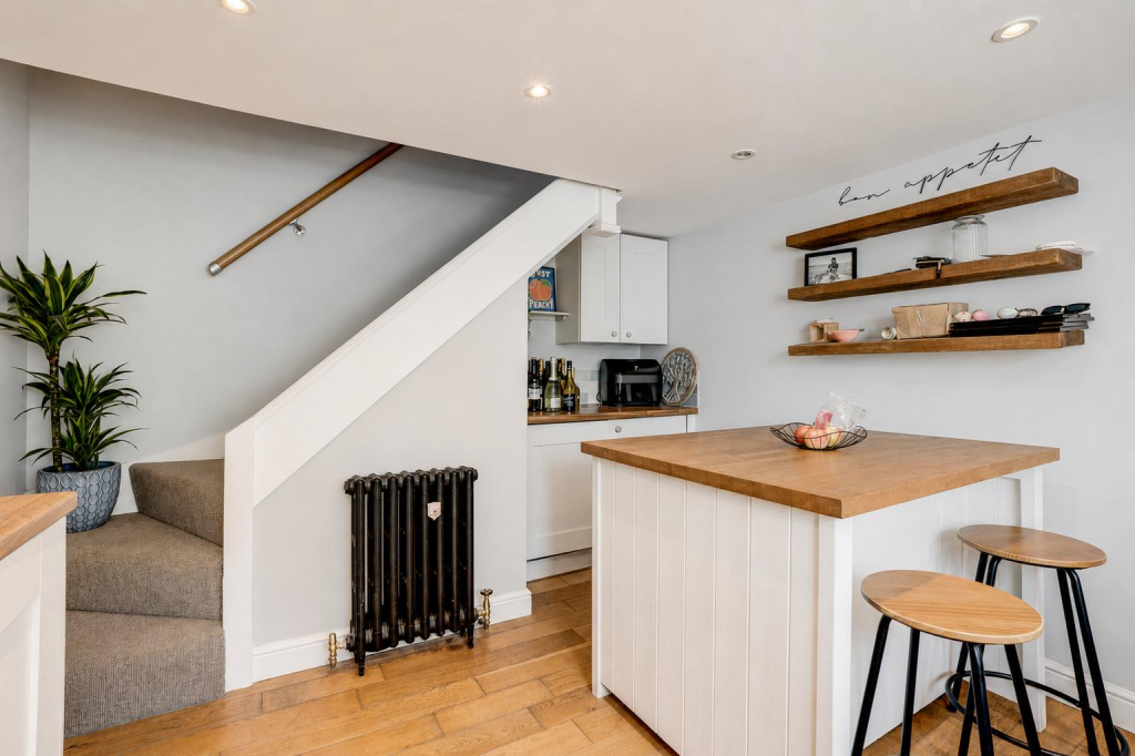 House in Rushcliffe, Wysall - View 3