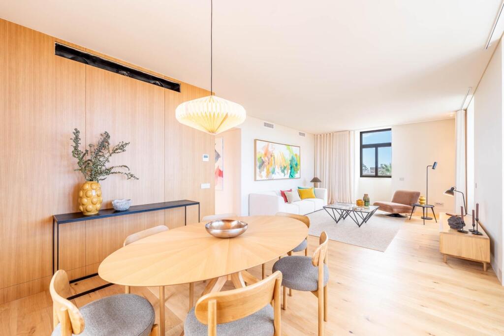 Main image of property: Lisbon, Cascais