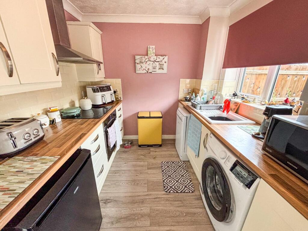 House in Ipswich - View 4