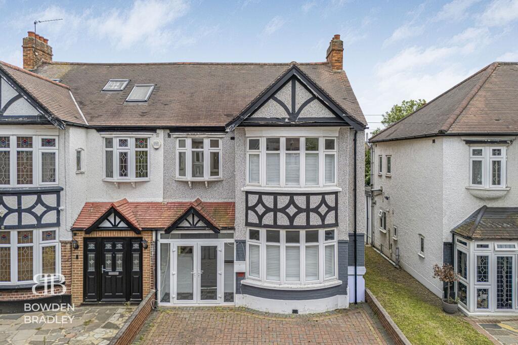 Main image of property: Highwood Gardens, Clayhall, IG5