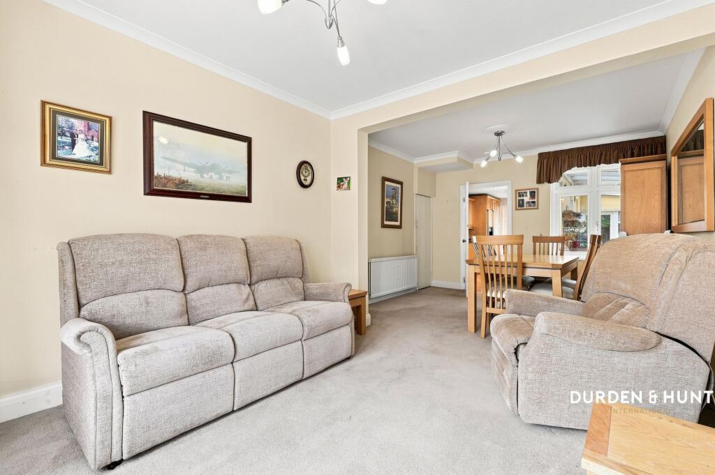 House in London - View 3