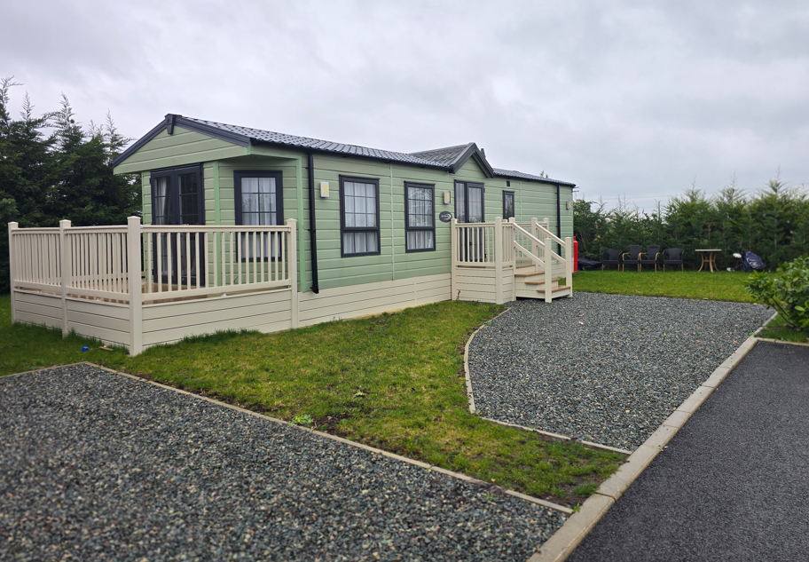 2-bed caravan on Ely, Cambridgeshire, CB7, £65,000
