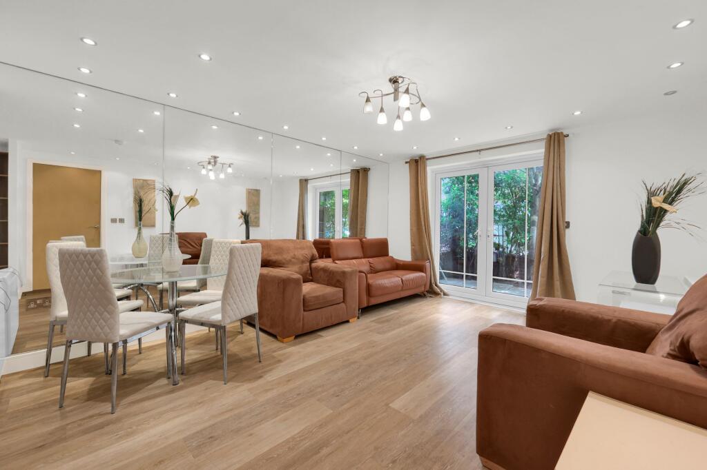 Apartment in London - View 3