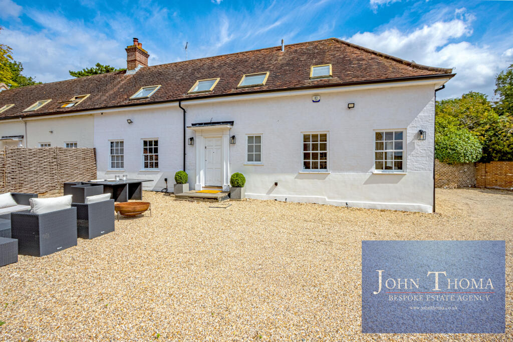 Main image of property: High Mead, Chigwell, Essex