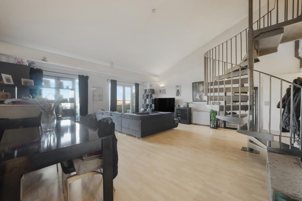 Main image of property: Silverdale, London, SE26