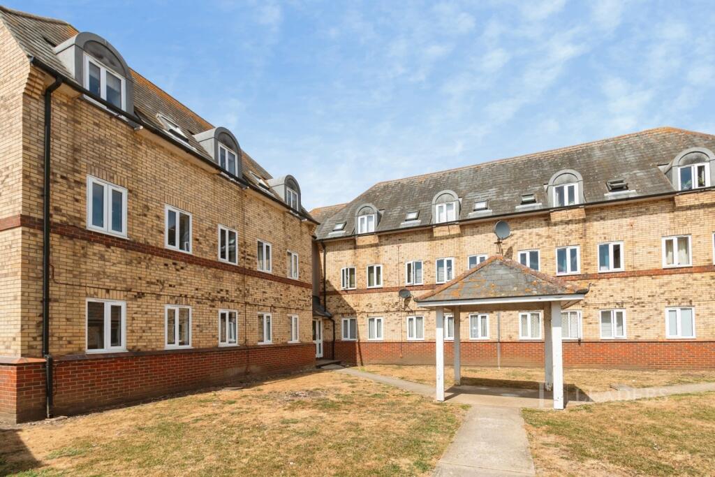 Main image of property: Colne Road, Halstead, Essex, CO9