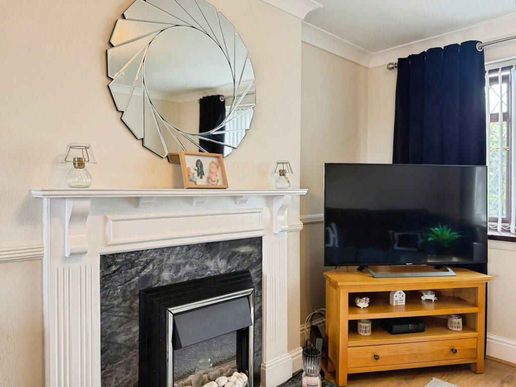 House in Swansea - View 5