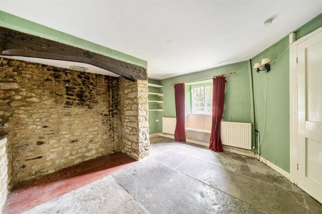 House in Dorchester - View 4