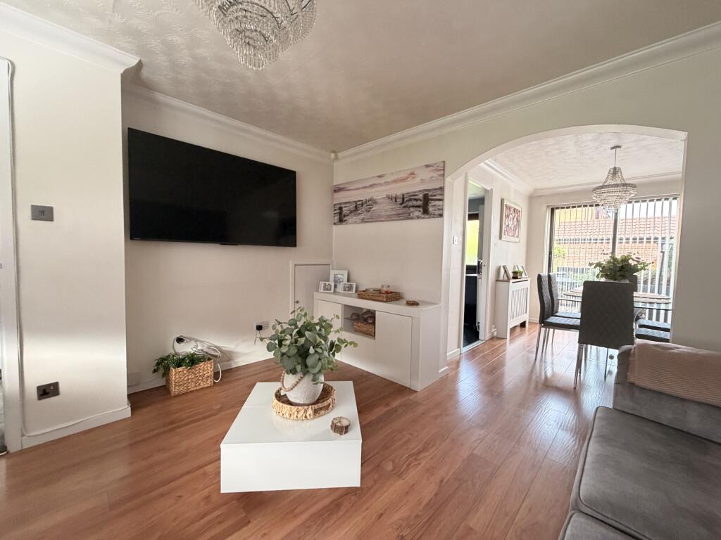 House in Nottingham - View 2