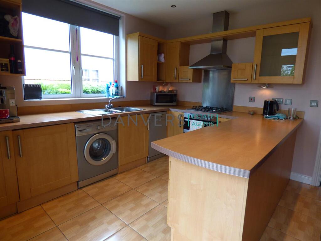 House in Leicester, City of Leicester - View 3