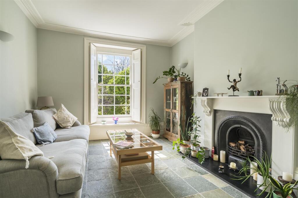 House in Truro - View 5