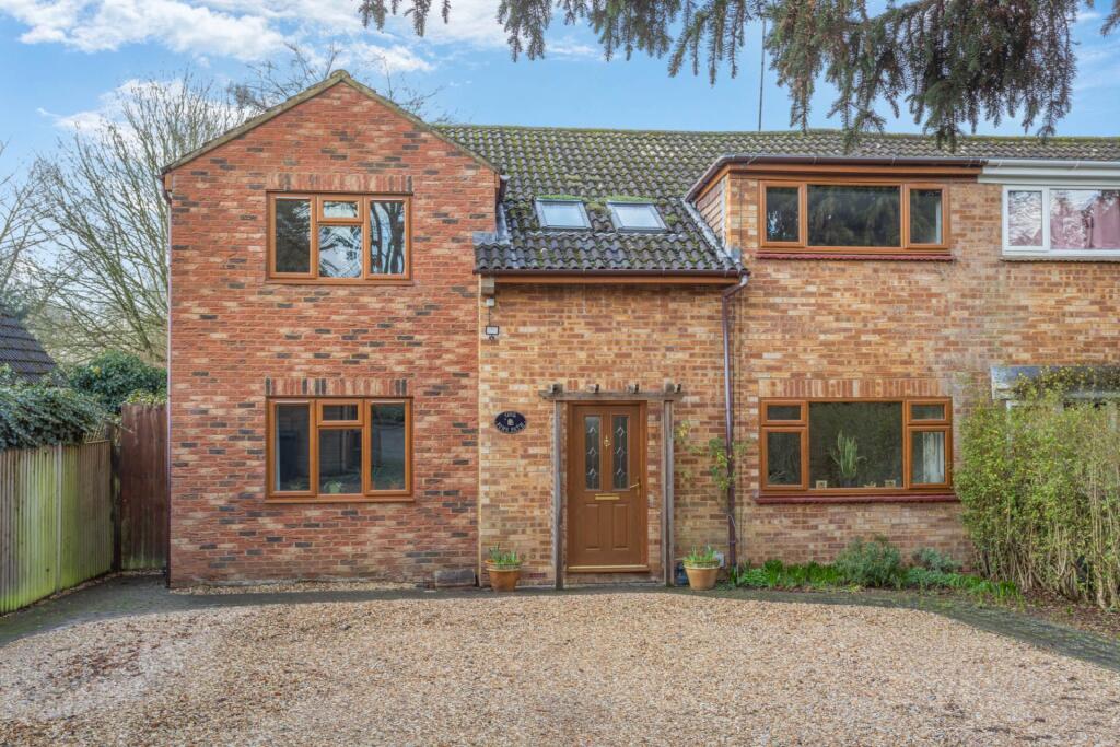 Main image of property: Firs Path, Leighton Buzzard