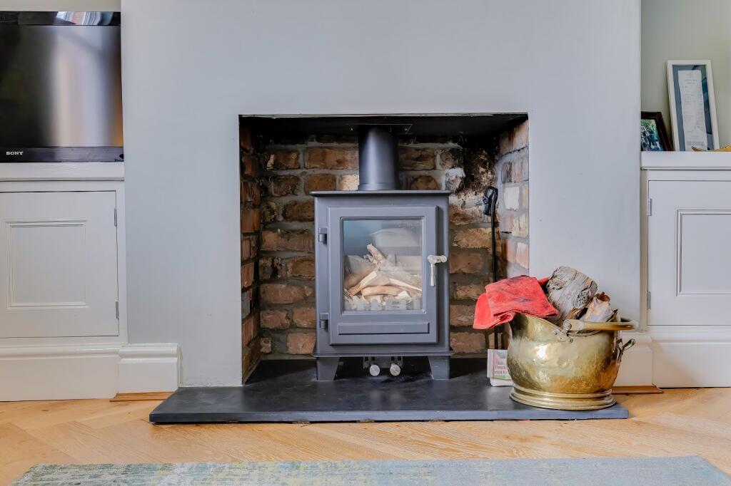 20, Elm Grove Road, Dinas Powys, The Vale Of Glamorgan. CF64 4AA photo 3