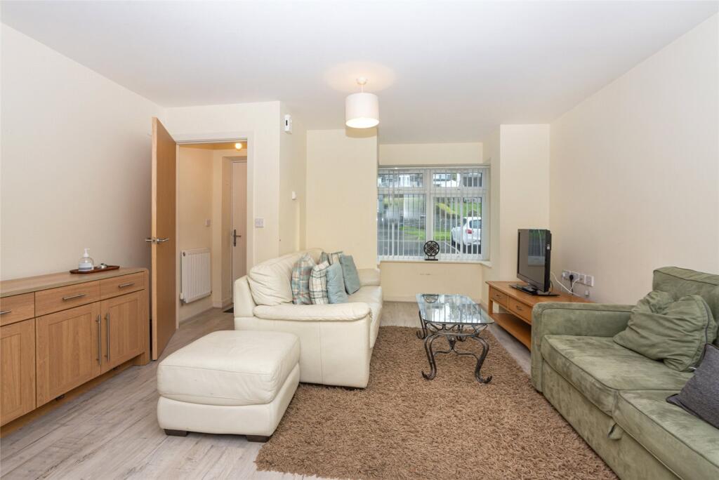 11 Glan View photo 2