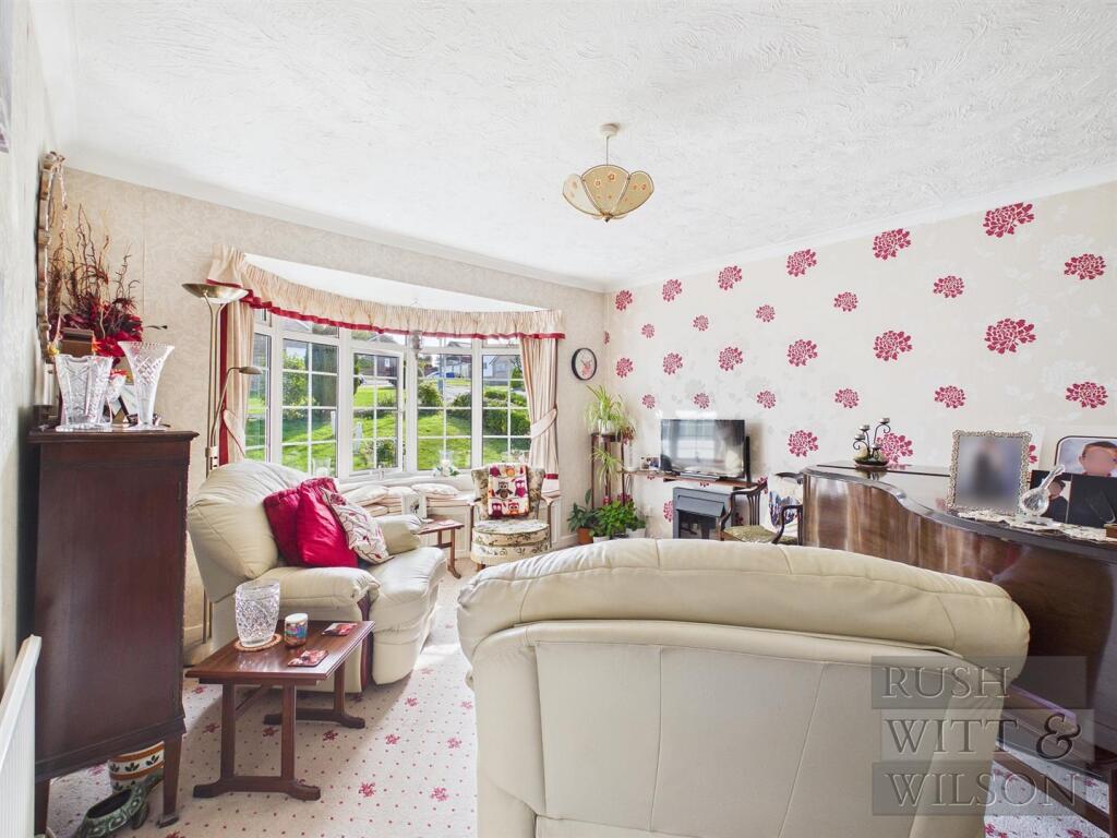 Rowan Close, St. Leonards-On-Sea photo 4