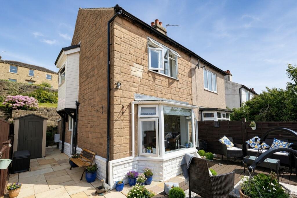 Main image of property: Sunnybank Crescent, Greetland, Halifax, West Yorkshire, HX4