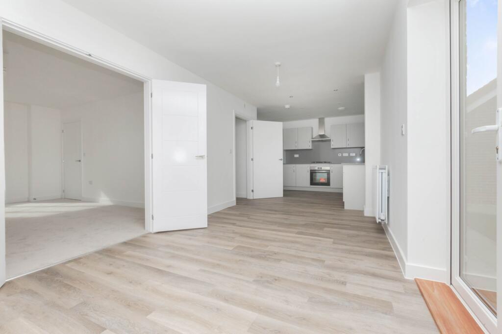 Meadow View, Walshes Road, TN6 image 3