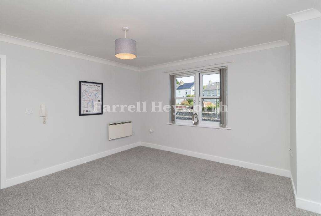 Ford Park Crescent, Ulverston photo 2