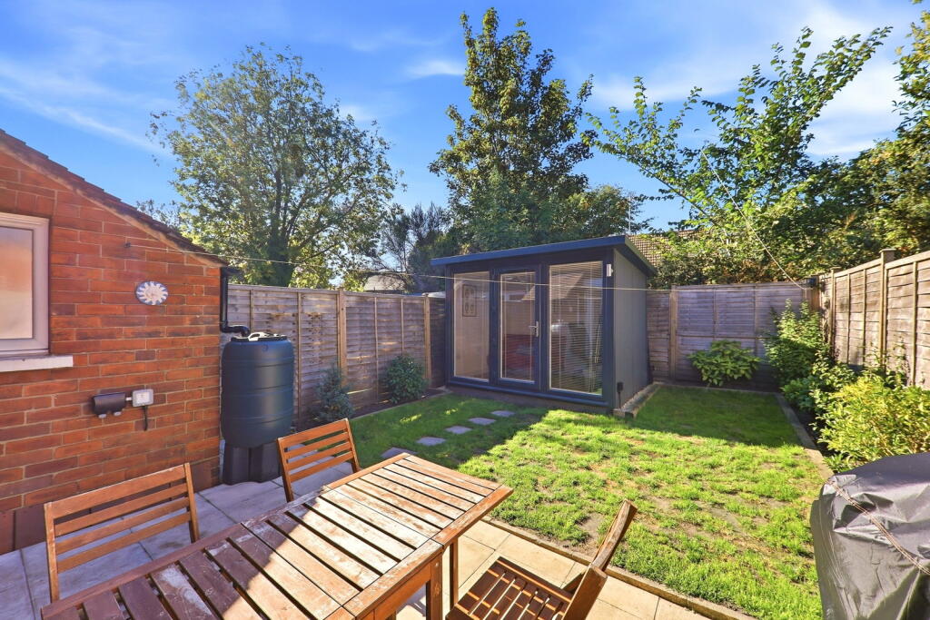 Wilton Grove, Meanwood, Leeds, LS6 4ES photo 4