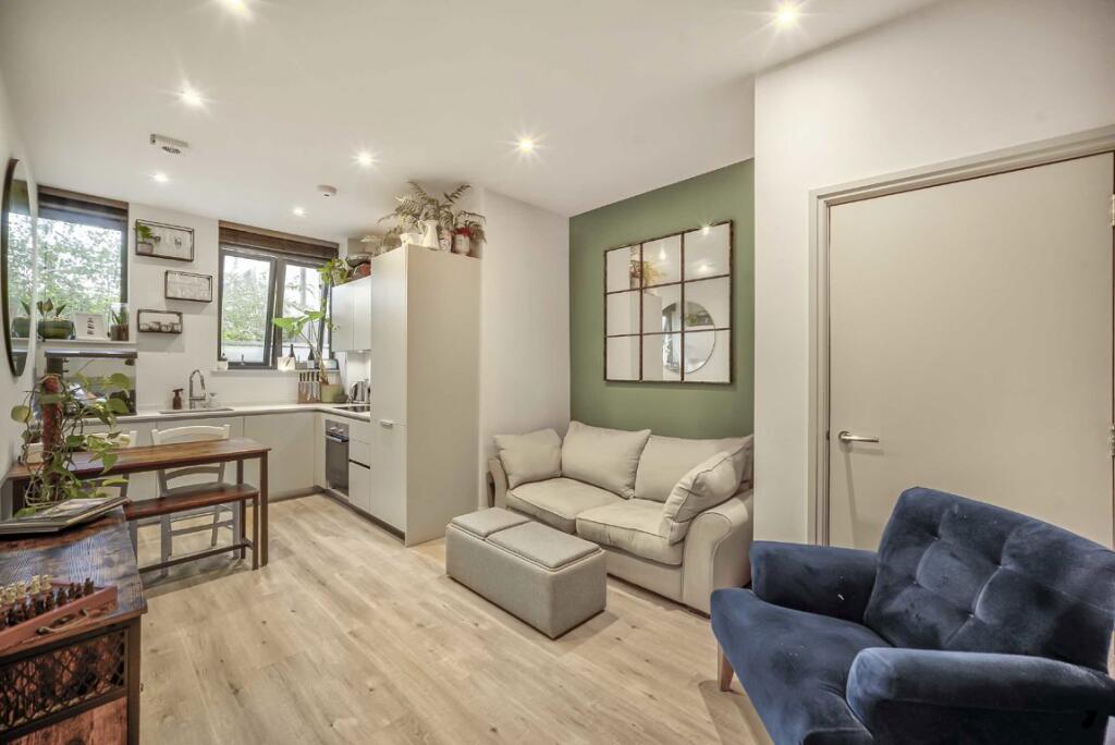 Main image of property: Chiswick High Road, Chiswick