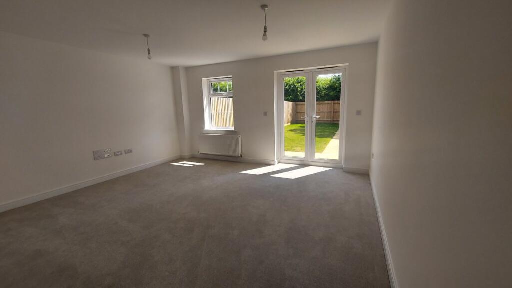 Orchard Way, Corby Glen, Grantham, NG33 photo 4