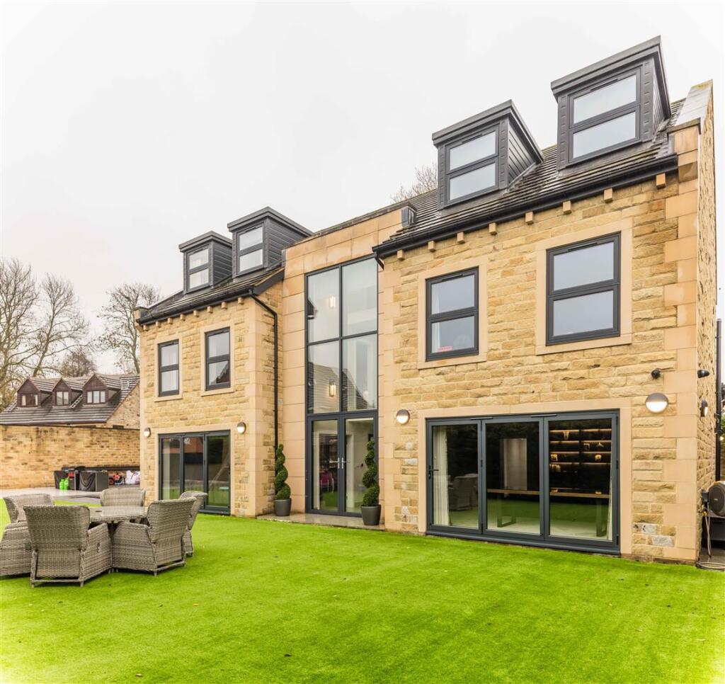 Main image of property: Mason House, Drighlington