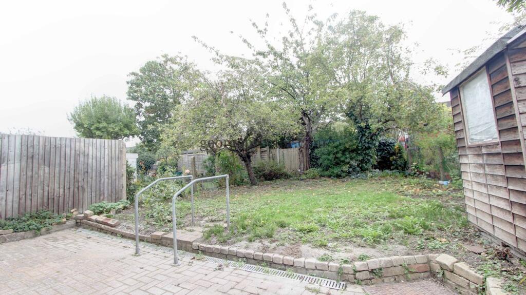 Waverley Close, Bromley, BR2 - More