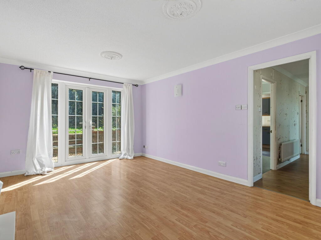 House in Irthlingborough, North Northamptonshire - View 3
