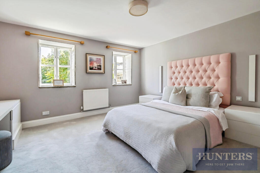 Lamb Springs Lane, Esholt, Shipley - View 5
