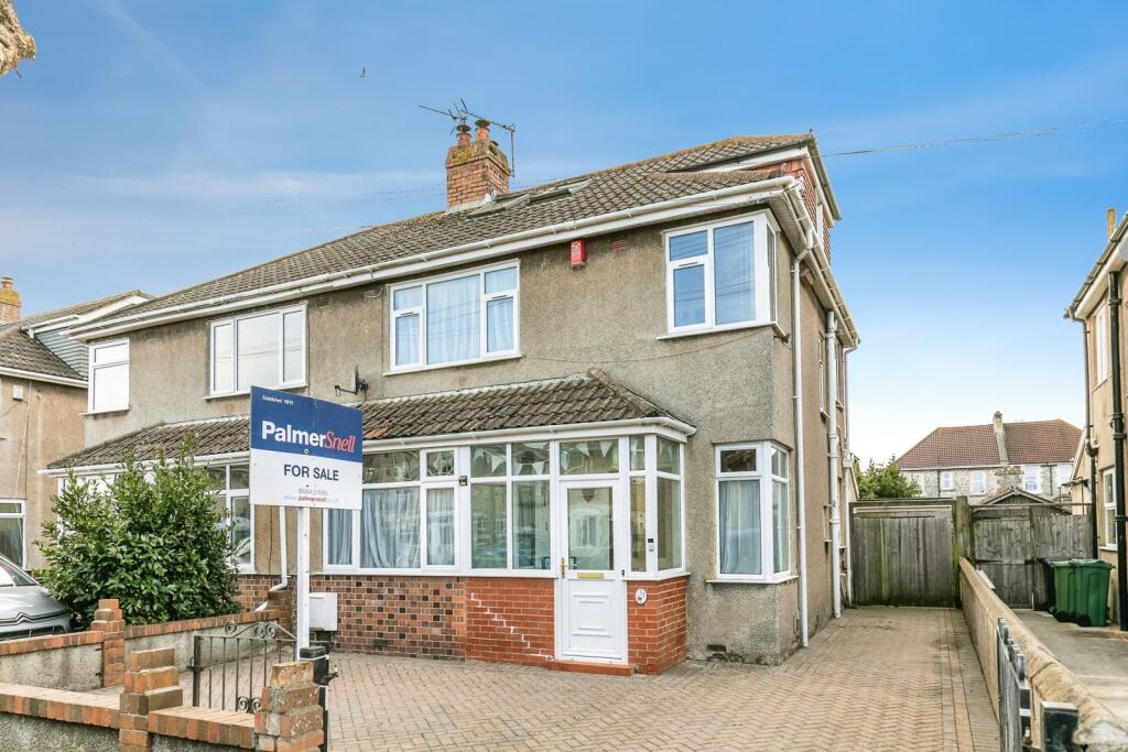 Main image of property: Oakford Avenue, Somerset, BS23