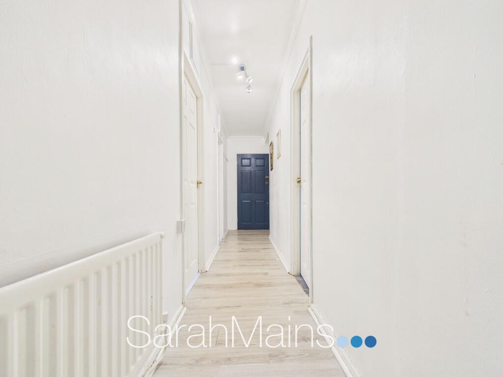 Apartment in Newcastle upon Tyne - View 5