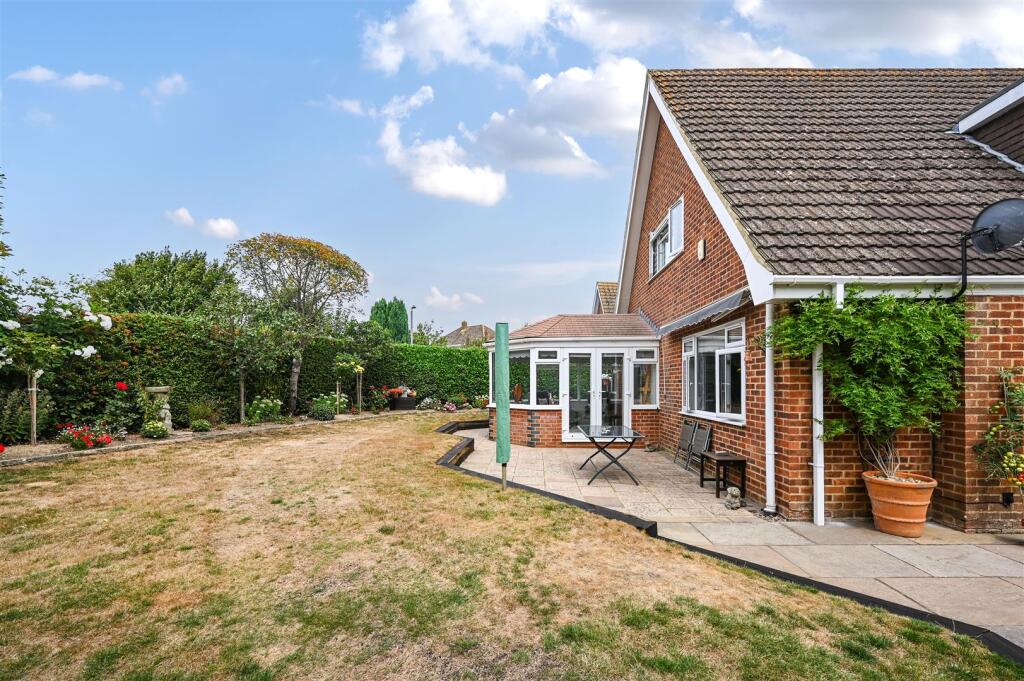House in Tonbridge - View 3
