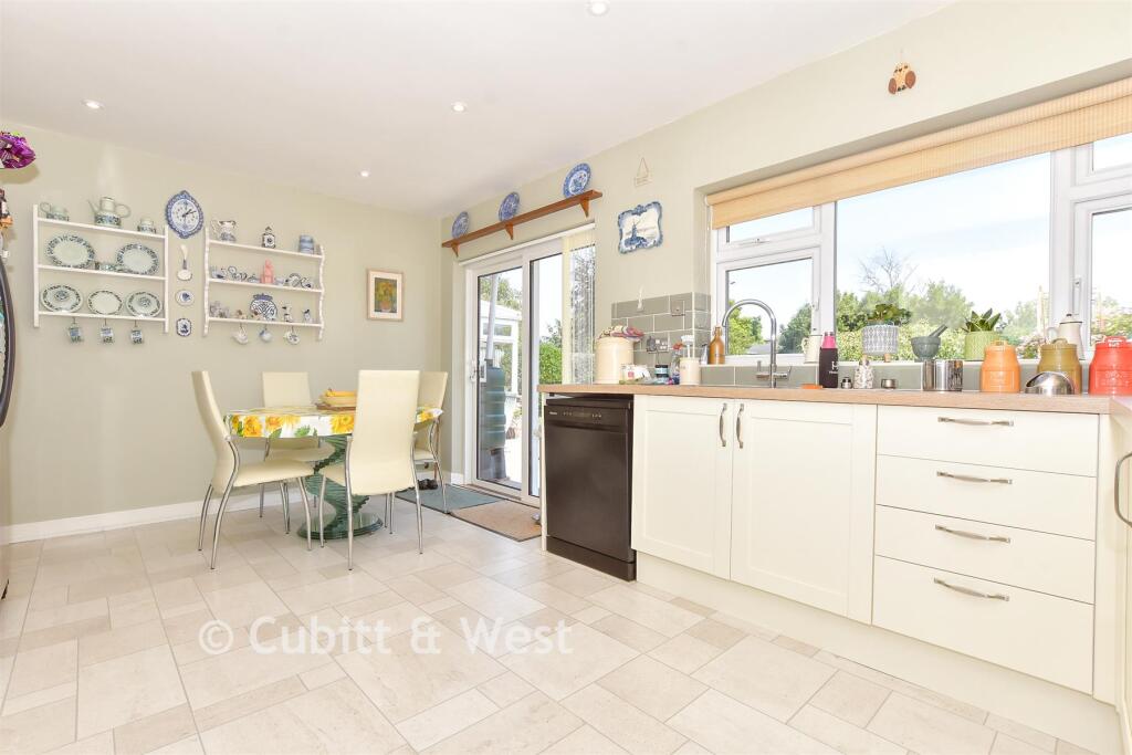 Garden Close, Hayling Island, Hampshire - View 5