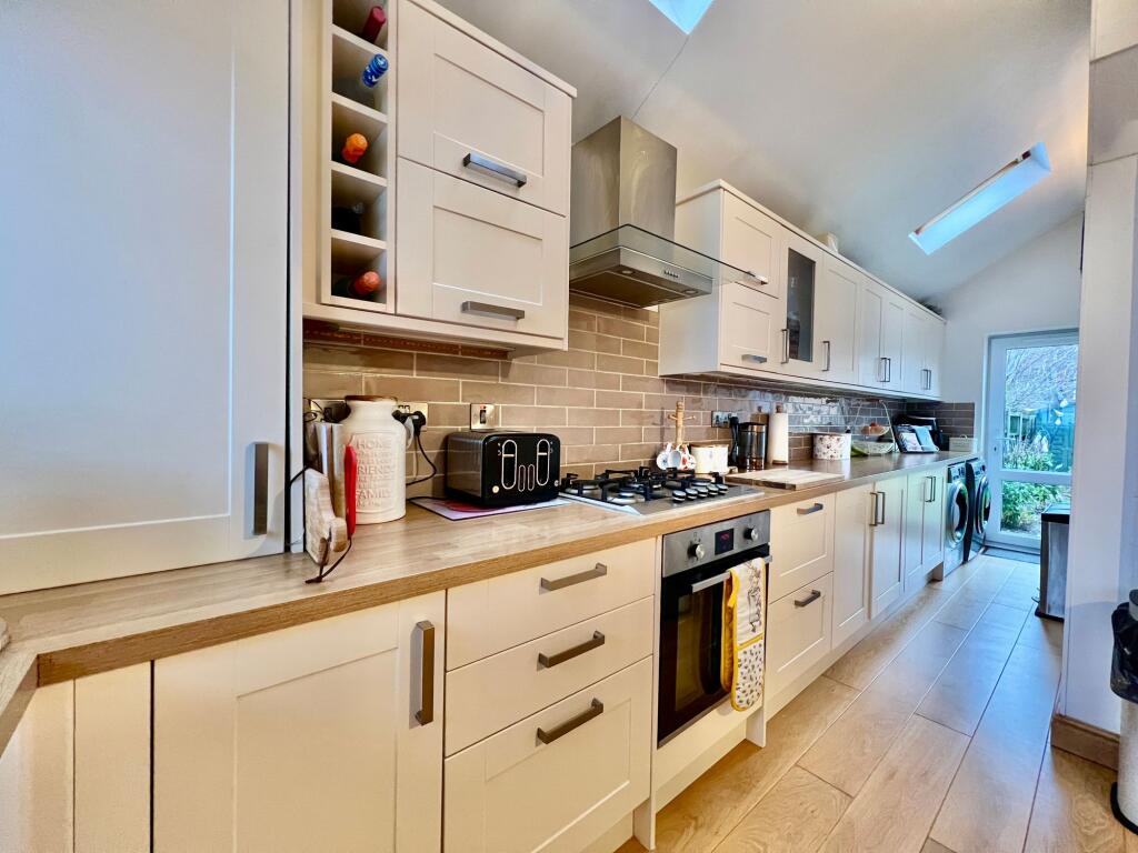 SOLD BY NEWTON FALLOWELL - Baysdale Grove - More
