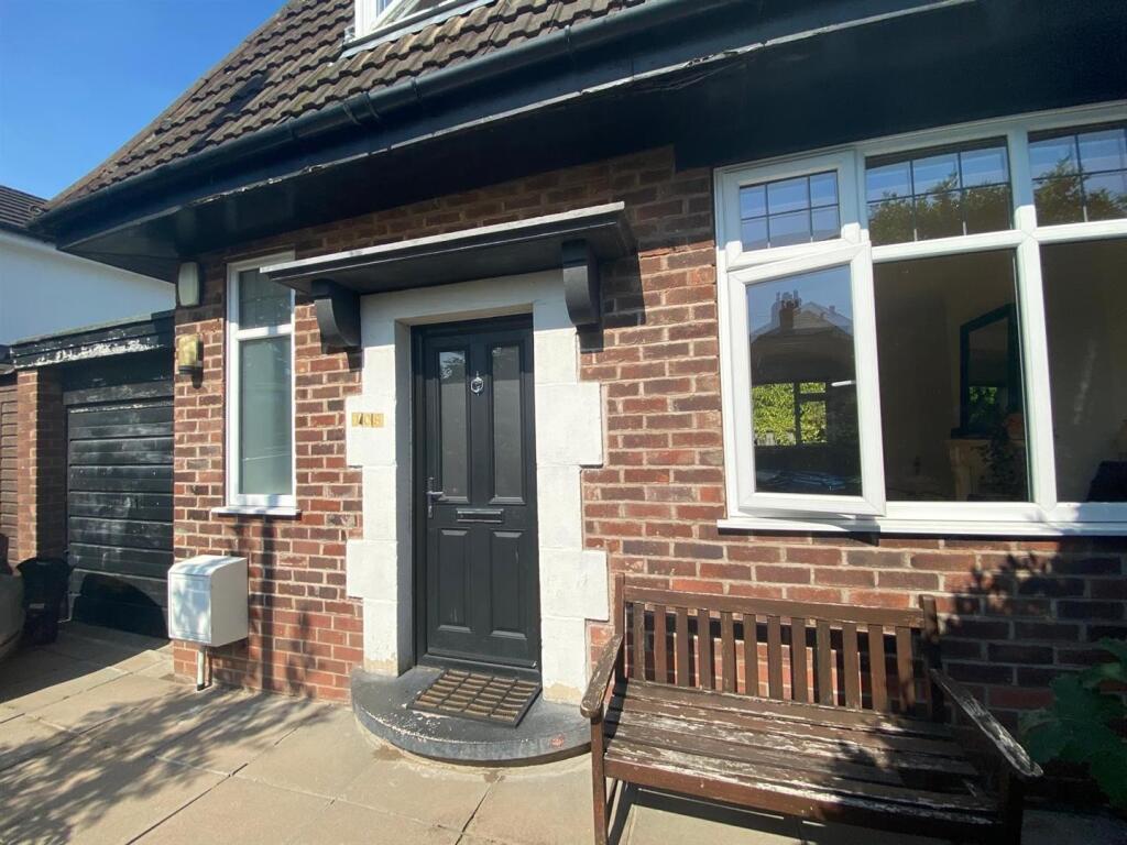 Main image of property: Ivygreen Road, Manchester