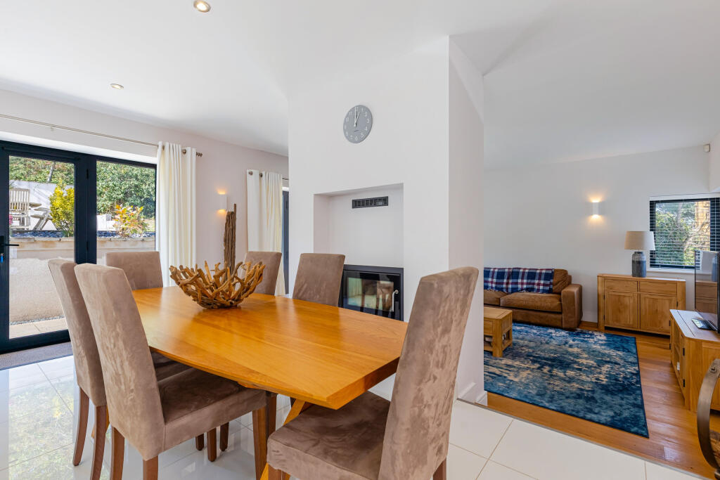 House in Torquay - More