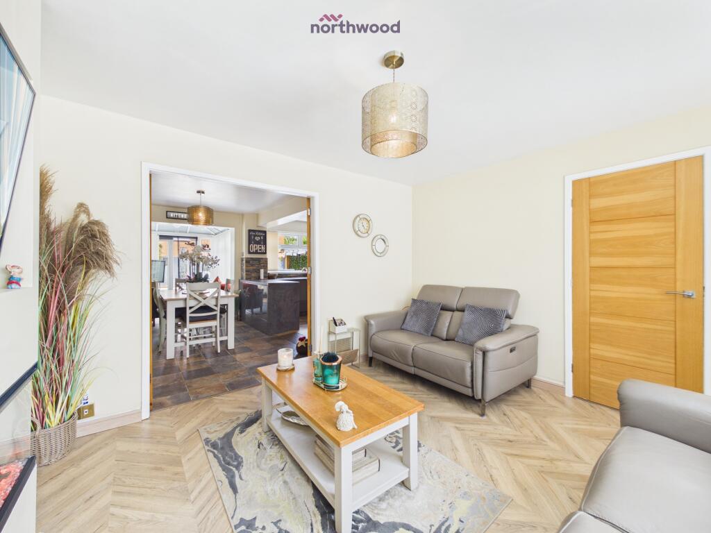 Ithens Way, Wrexham, LL13 photo 4
