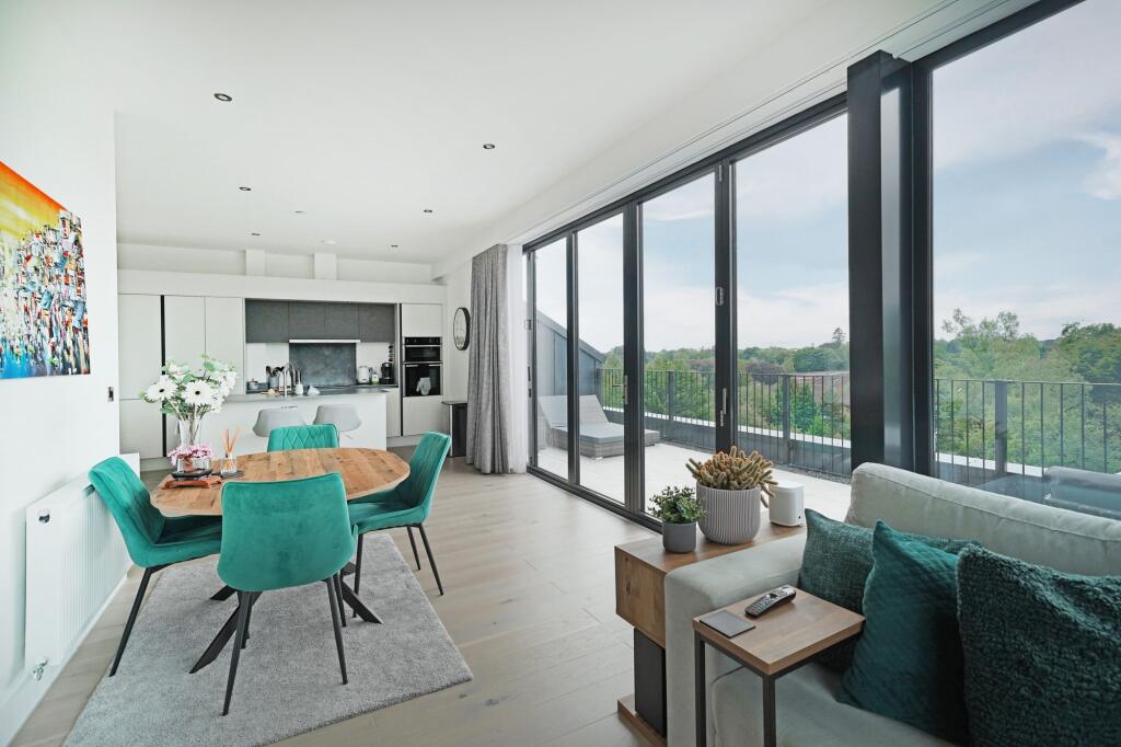 Main image of property: Streetsbrook Road, Broadoaks, B91
