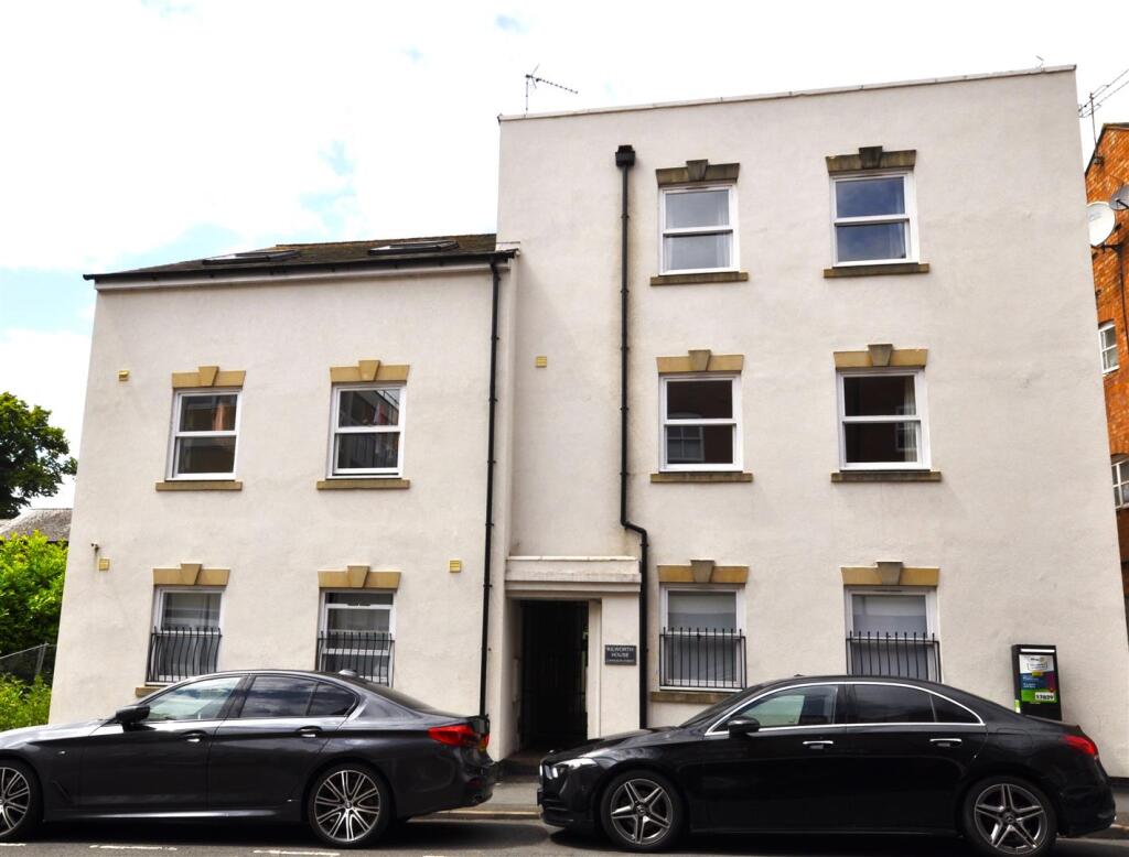 Main image of property: Windsor Street, Leamington Spa