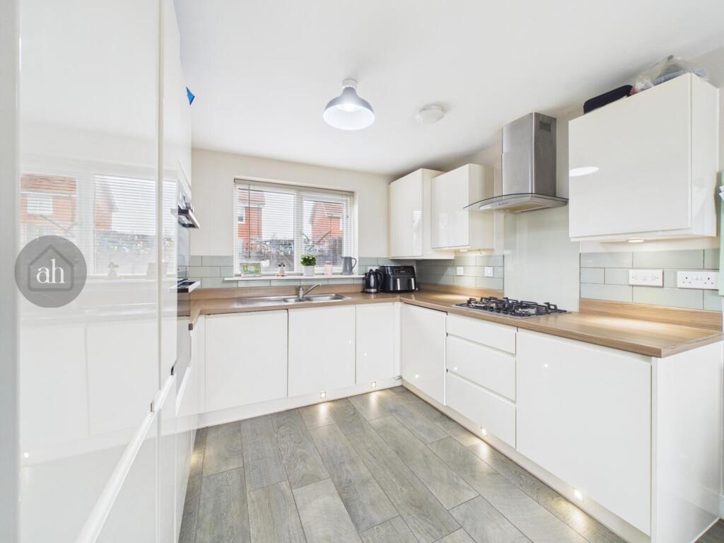 House in West Suffolk, Bury St Edmunds - View 5